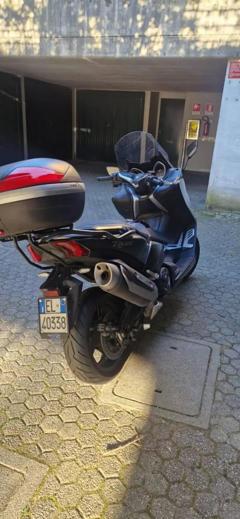 Yamaha T-Max 530 SX (2017 - 19) (4)