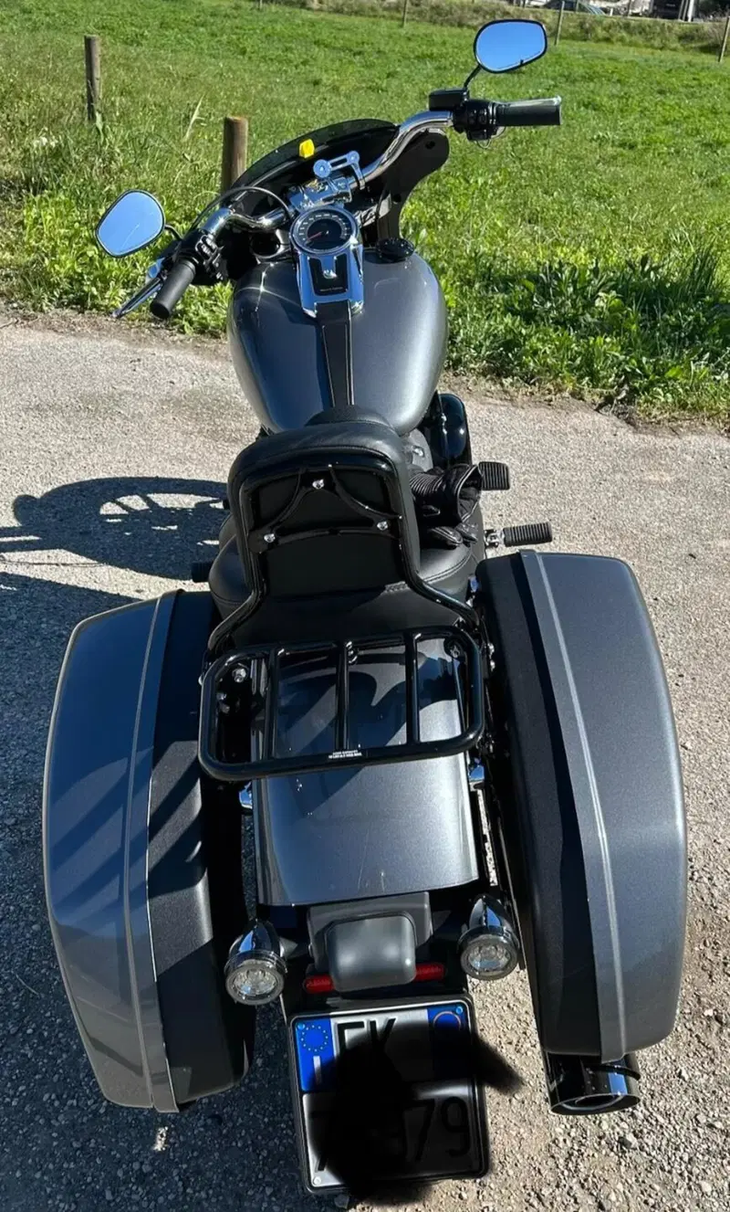 Harley-Davidson Sport Glide (2021 - 25) (4)