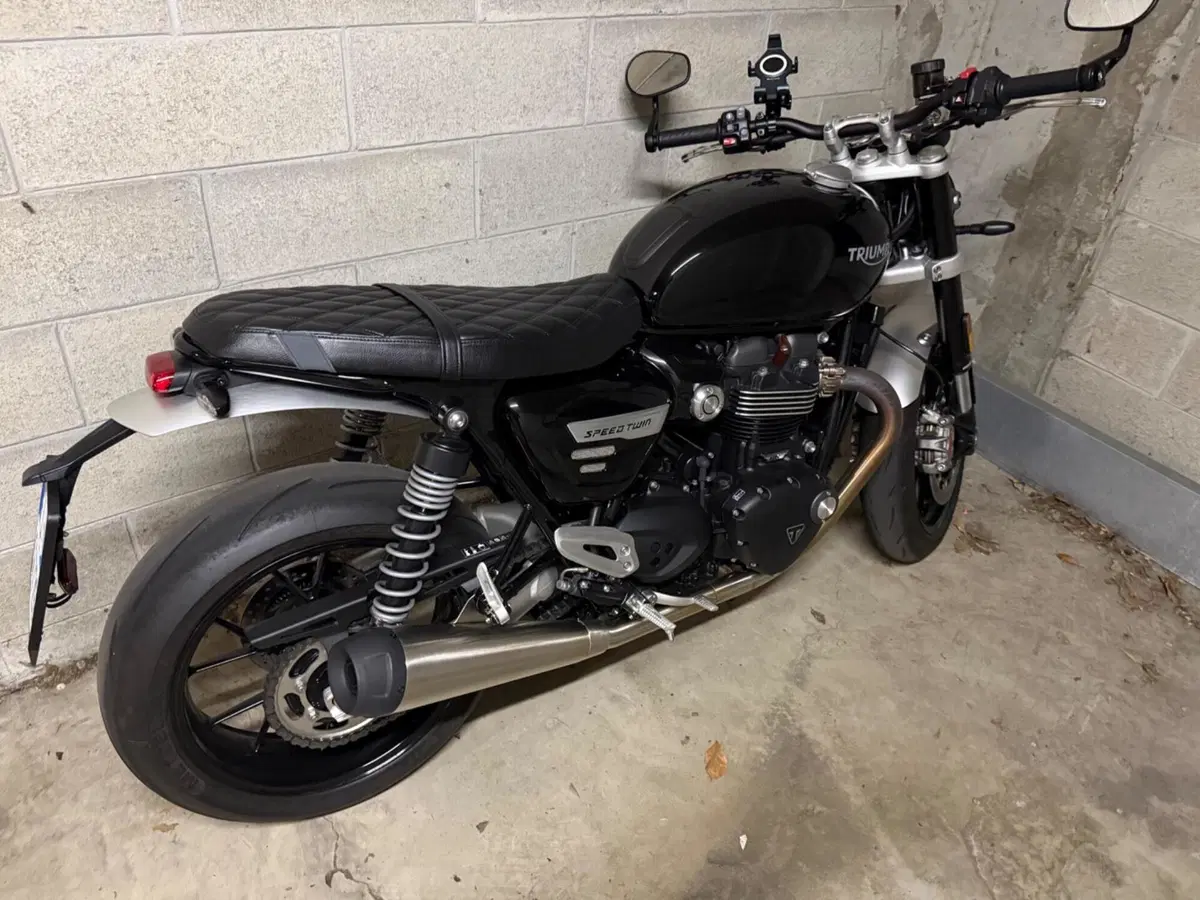 Triumph Speed Twin 1200 (2021 - 24) (4)