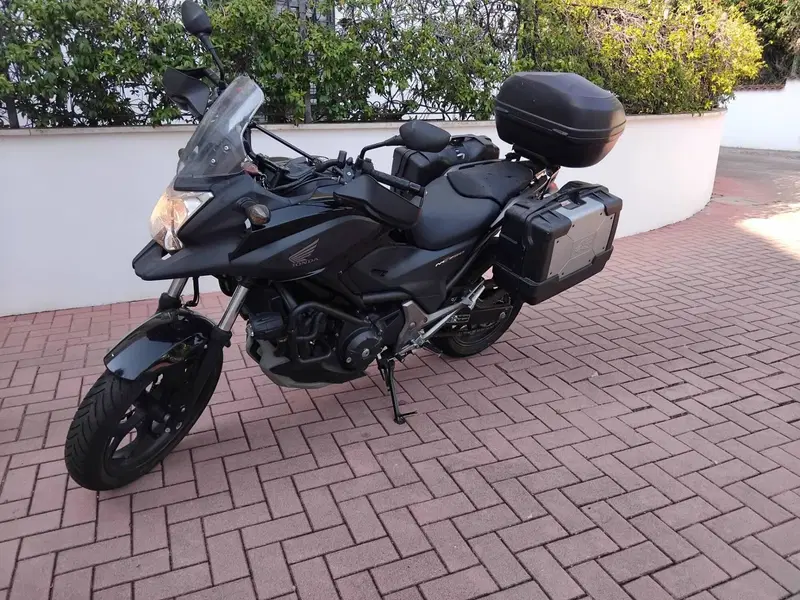 Honda NC 750 X ABS (2014 - 15) (2)