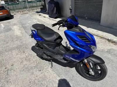 Yamaha Aerox 50 R 4t (2018 - 20) usata
