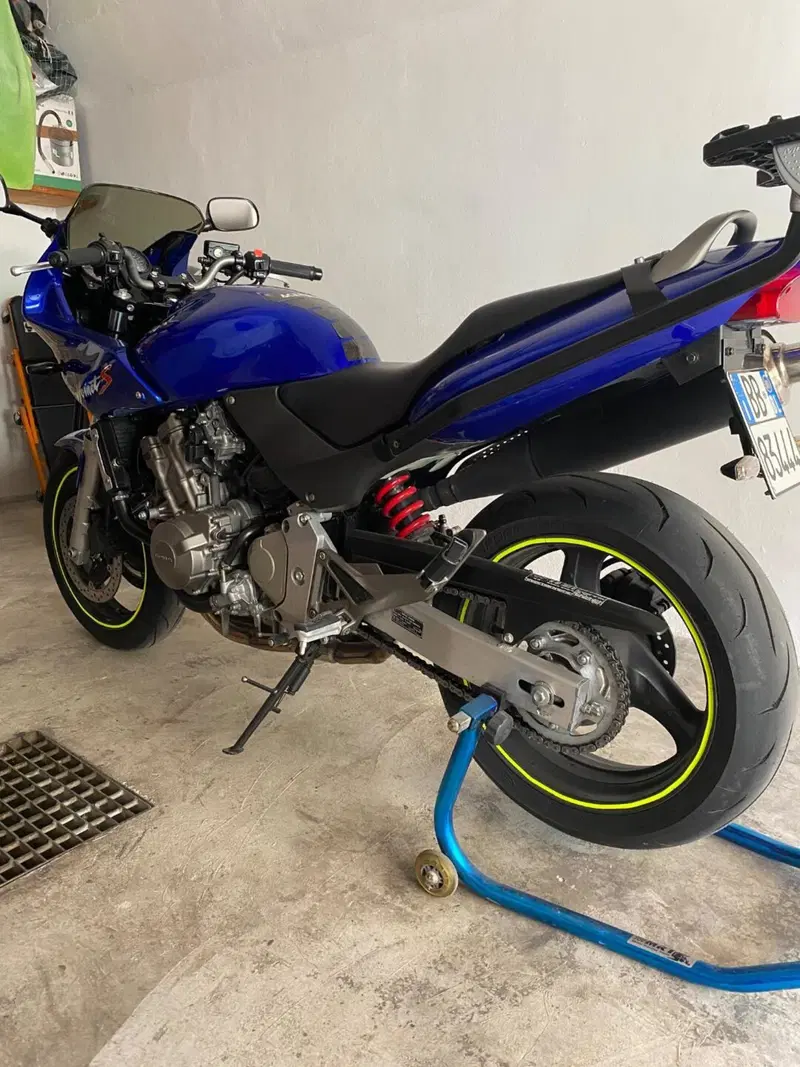 Honda Hornet 600 S (1999 - 01) (3)
