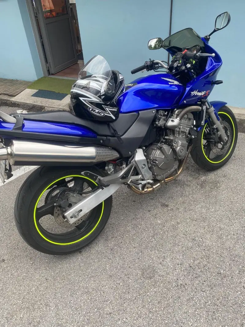 Honda Hornet 600 S (1999 - 01) (4)