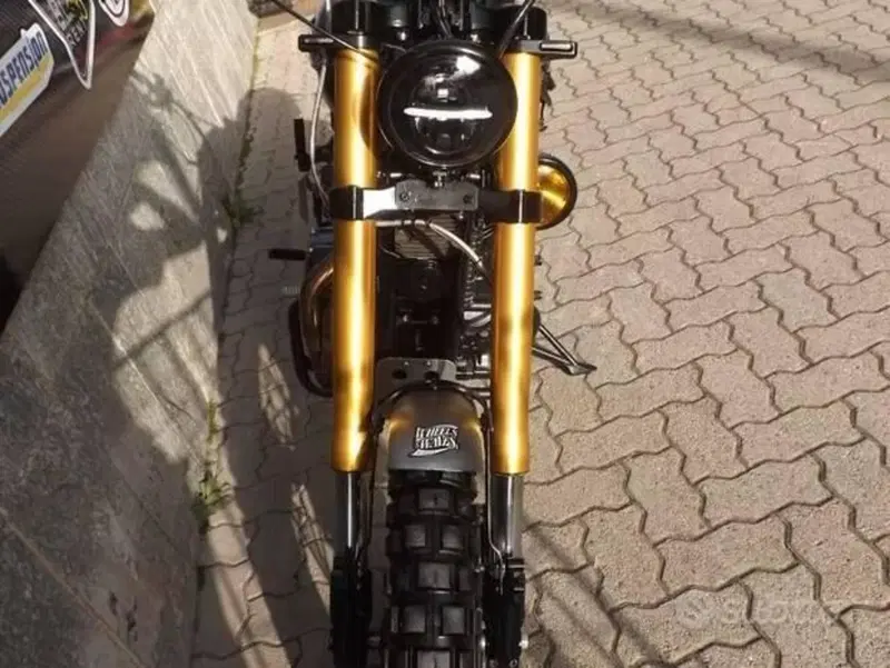 Triumph Scrambler (2006 - 17)