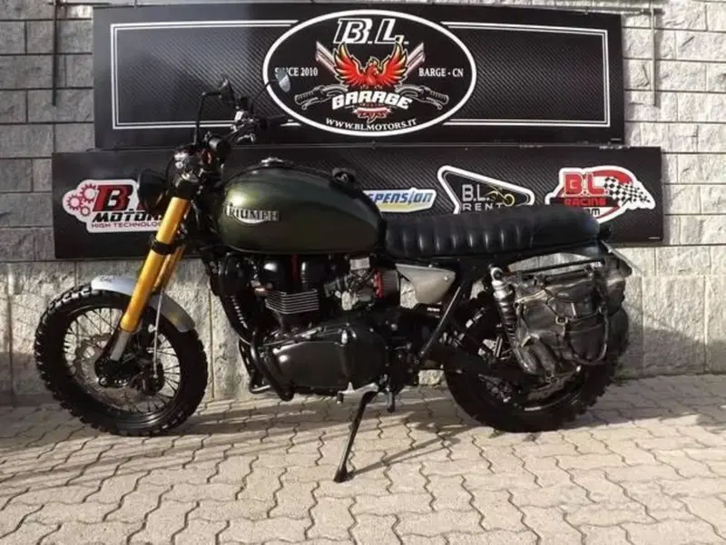 Triumph Scrambler (2006 - 17) (3)