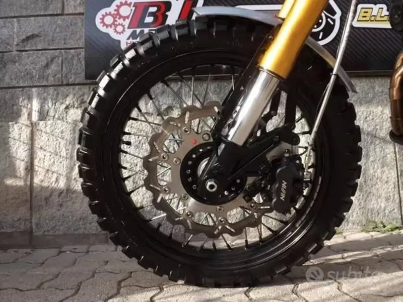 Triumph Scrambler (2006 - 17) (5)