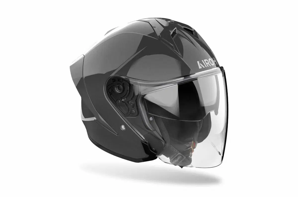 AIROH lancia il nuovo casco jet H 21 (10)