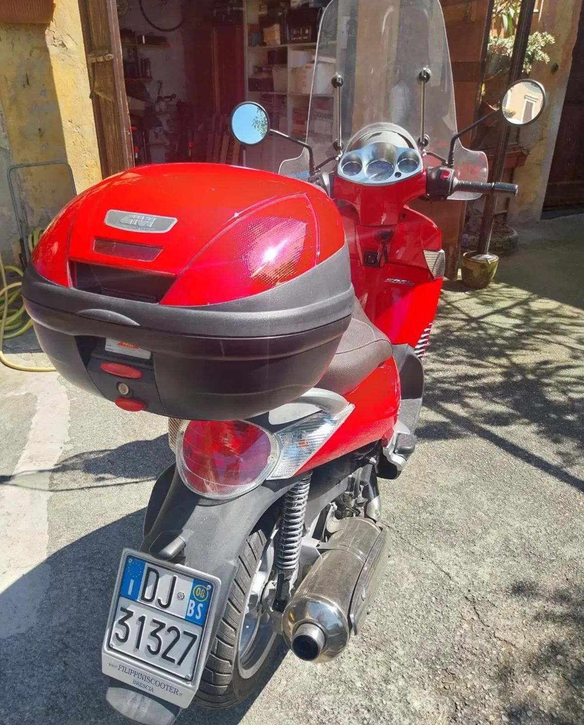 Aprilia Scarabeo 500 (2007 - 12) (2)