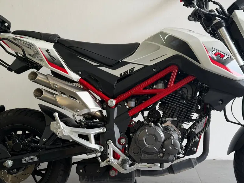 Benelli Tornado Naked T 125 (2022 - 25) (3)