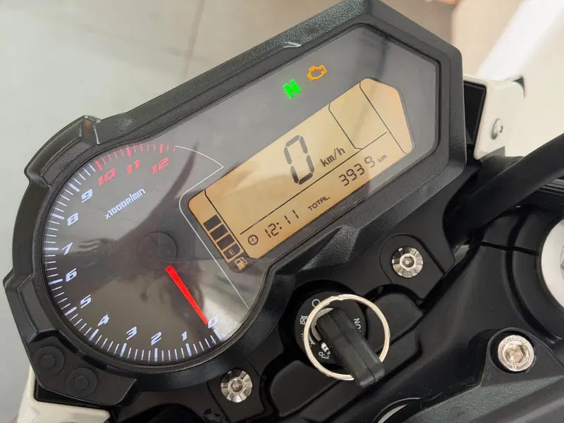 Benelli Tornado Naked T 125 (2022 - 25) (6)