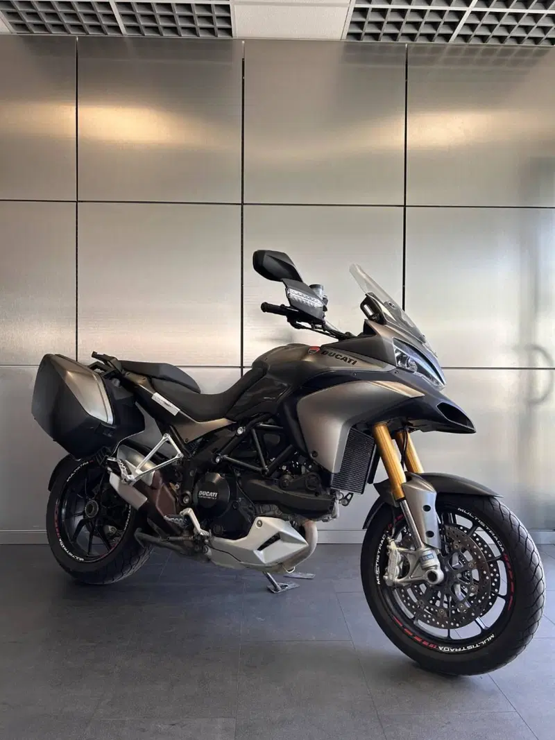 Ducati Multistrada 1200 S Touring (2010 - 12) (2)