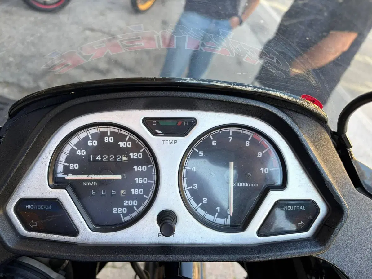 Yamaha XTZ 750 SuperTéneré (1989 - 98) (5)