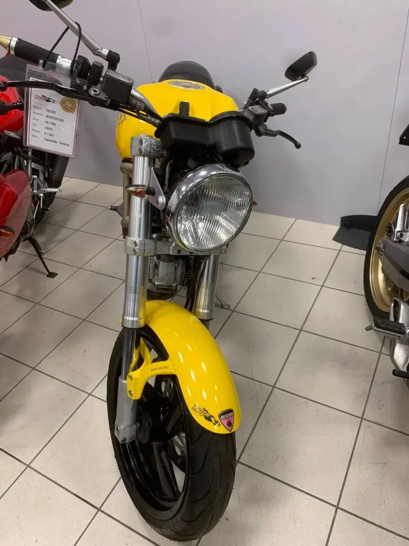 Ducati Monster 600 (1994 - 02) (5)