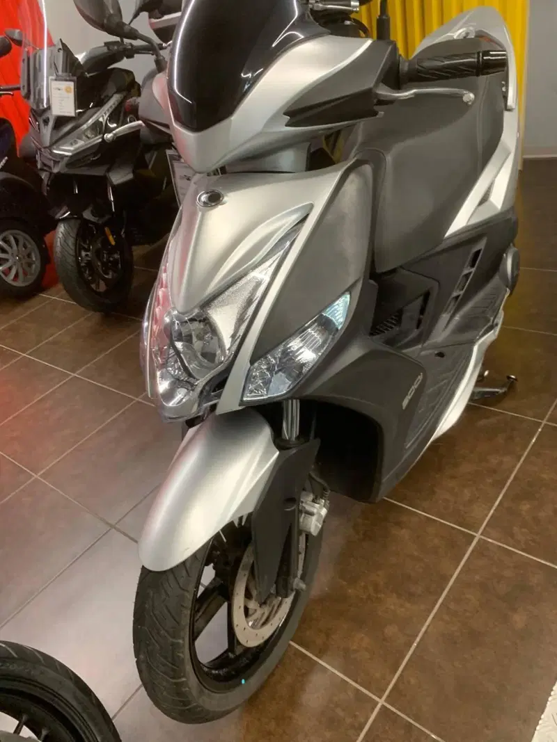 Kymco Agility 200i R16 + (2014 - 17) (2)
