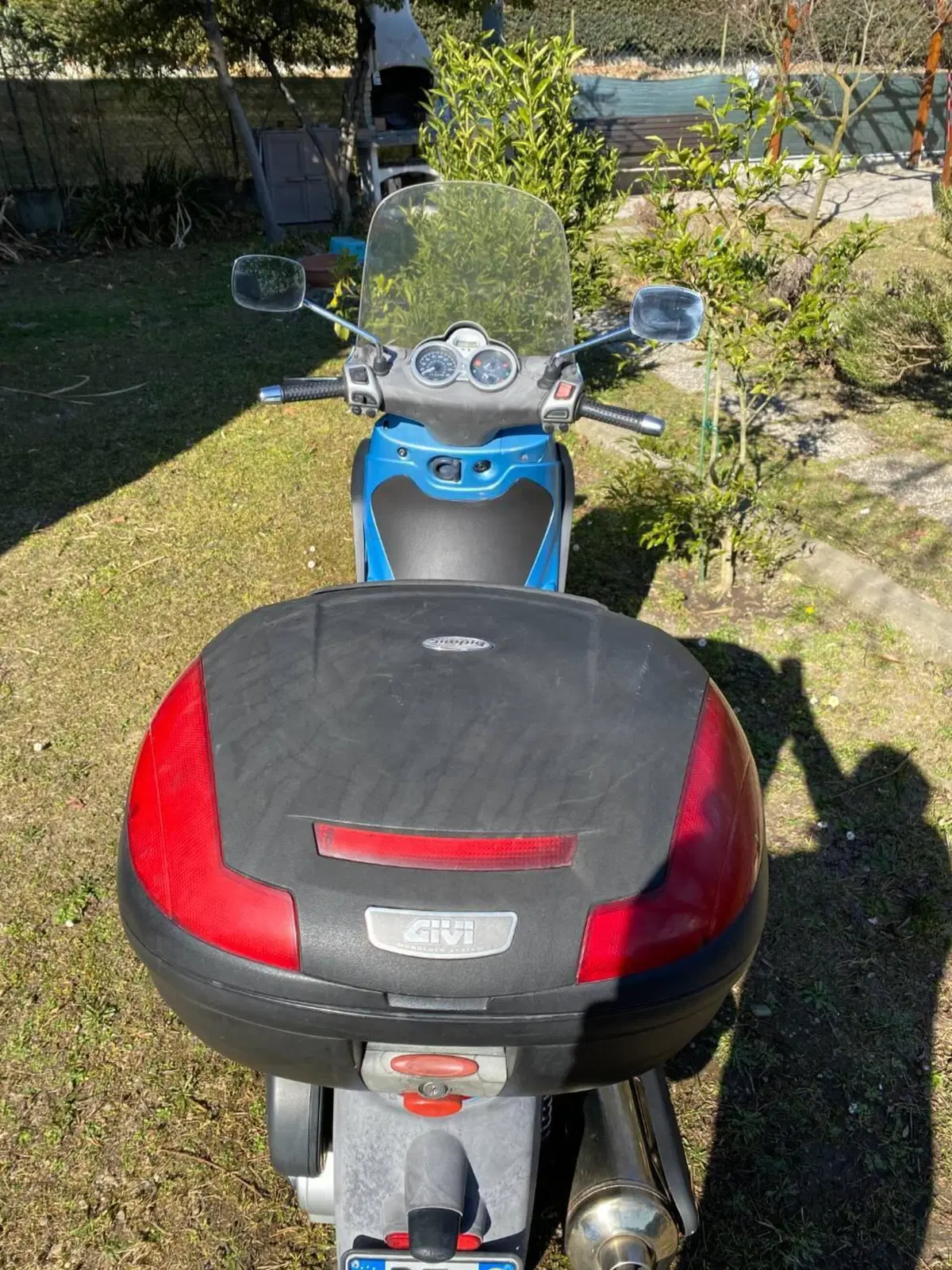 Piaggio Beverly 400 i.e. (2006 - 10) (9)