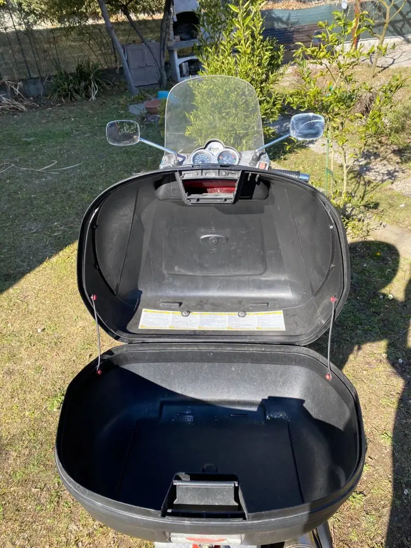 Piaggio Beverly 400 i.e. (2006 - 10) (11)