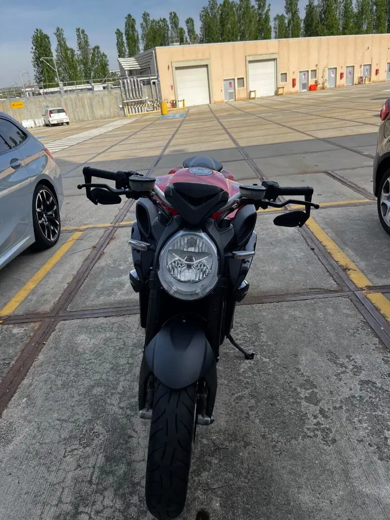 MV Agusta Brutale 800 (2020) (4)