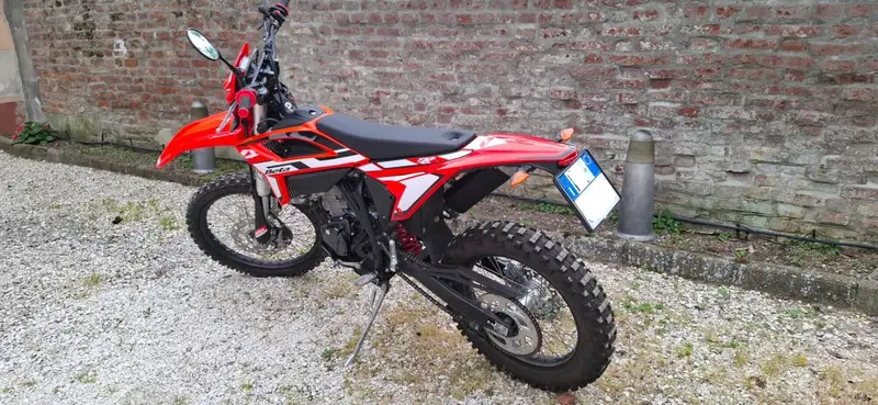 Betamotor RR 125 4T Enduro T (2023 - 24) (3)