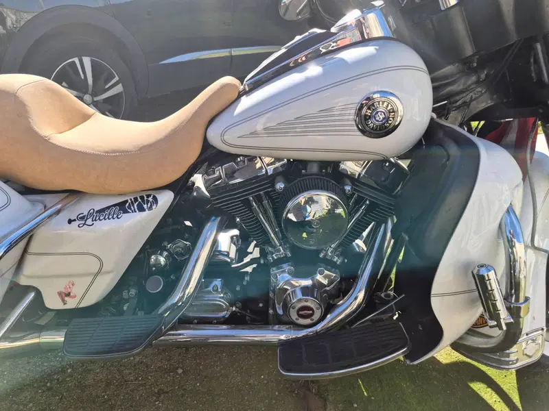 Harley-Davidson 1450 Electra Glide Ultra Classic (2003 - 05) - FLHTCUI (8)