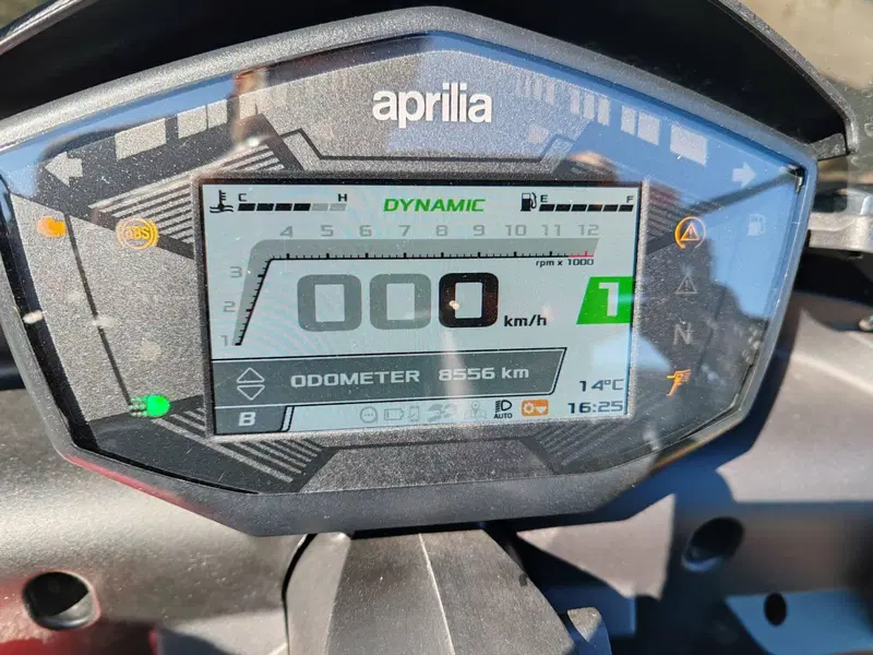 Aprilia Tuono 660 (2021 - 25) (5)