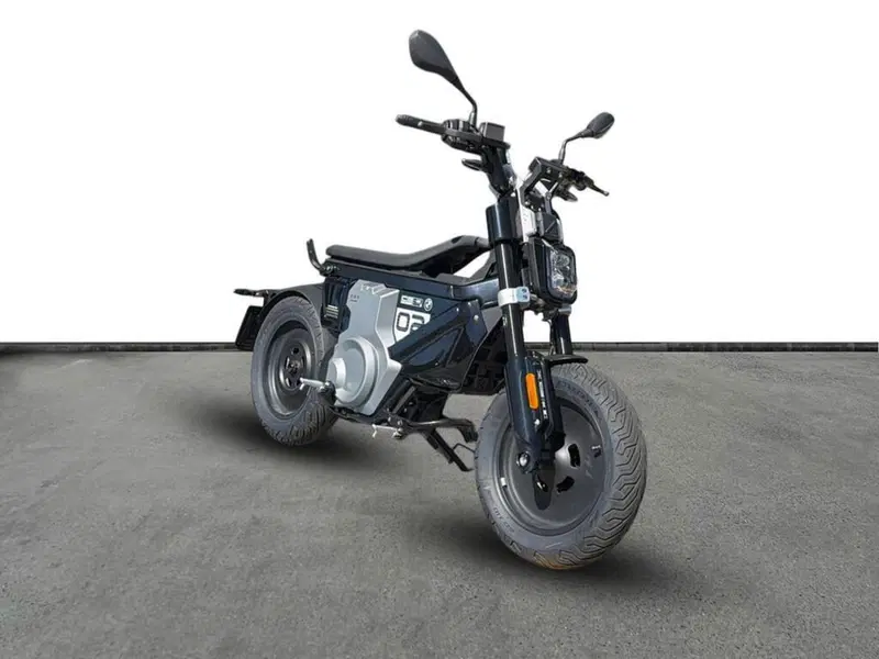 Bmw CE 02 AM (2024 - 26) (2)