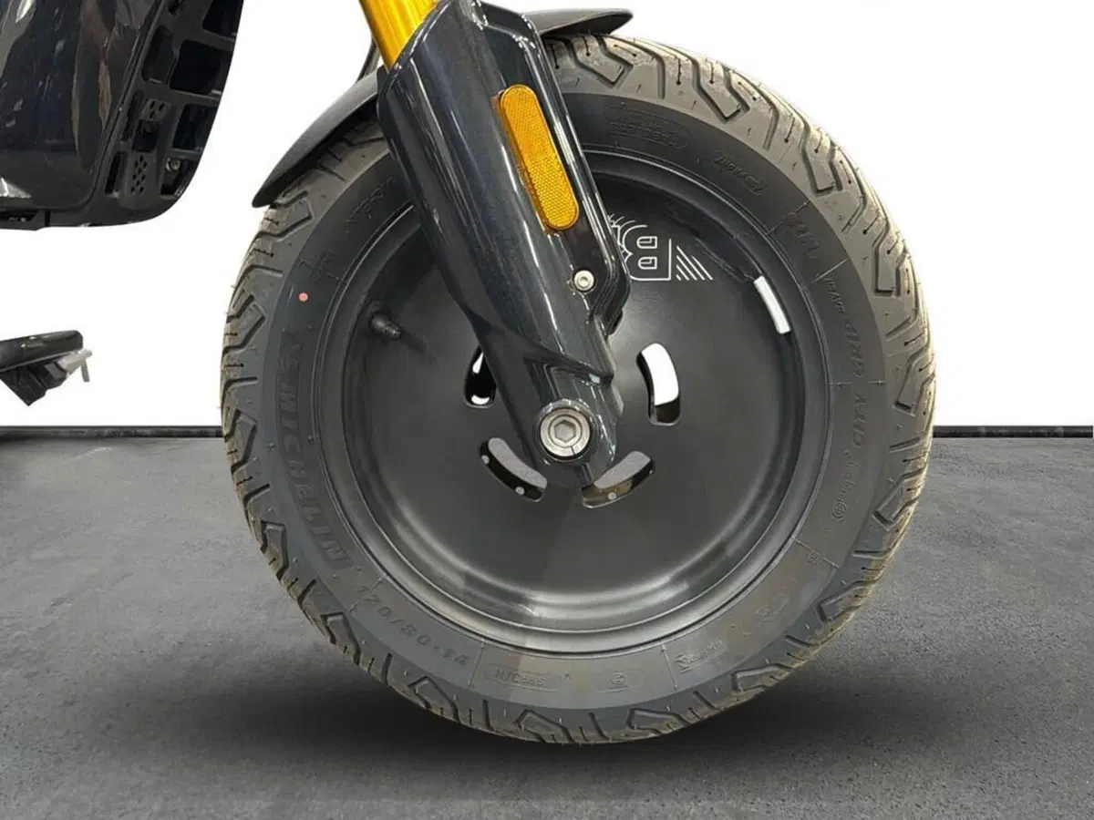 Bmw CE 02 AM (2024 - 26) (4)