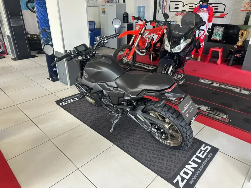 Zontes ZT125-G1 (2020 - 26) (7)