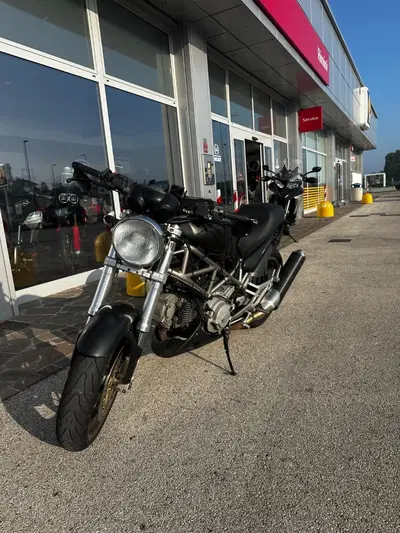 Ducati Monster 620 I.E. Dark (2002) usata