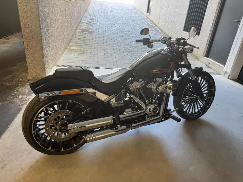Harley-Davidson Breakout 117 (2023 - 24) (4)