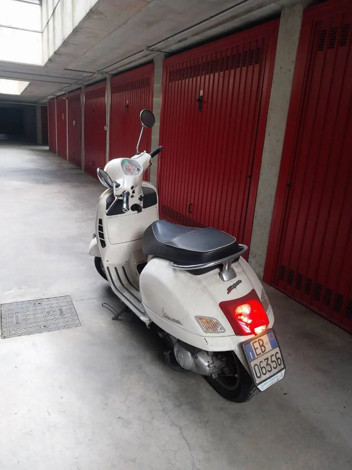 Vespa GTS 300 Super (2008 - 16) (5)