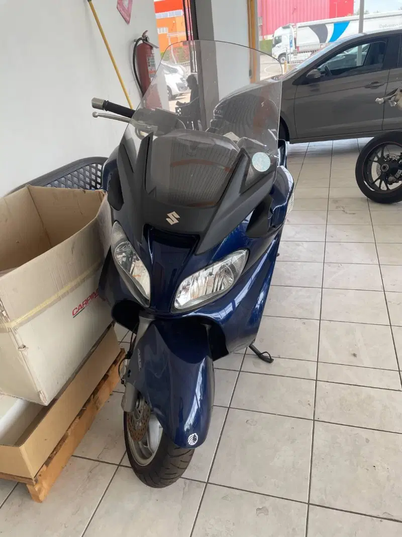 Suzuki Burgman AN 650 Executive (2004 - 06) (2)
