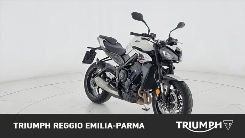 Triumph Street Triple 765 R (2023 - 26) (7)