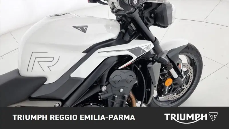 Triumph Street Triple 765 R (2023 - 26) (22)