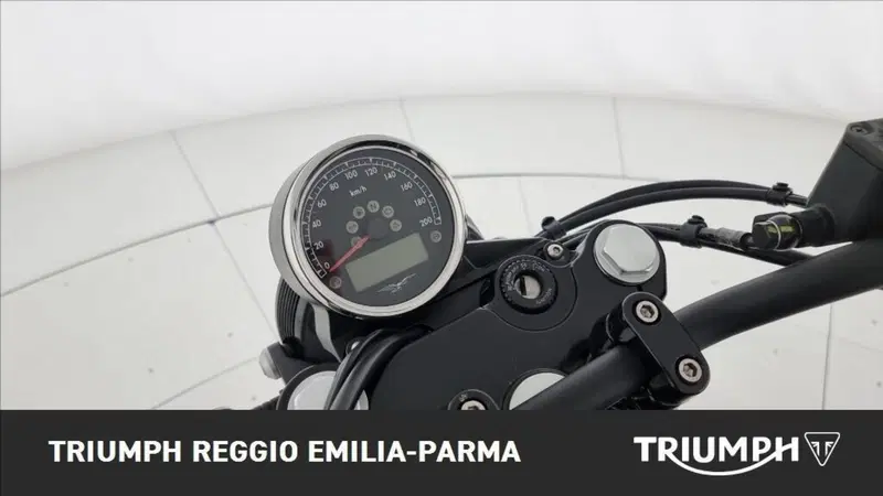 Moto Guzzi V7 III Stone Night Pack (2019 - 20) (9)