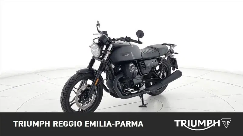 Moto Guzzi V7 III Stone Night Pack (2019 - 20) (6)