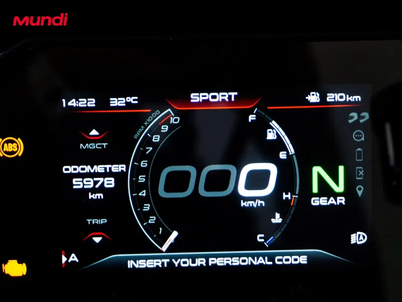 Moto Guzzi V100 Mandello (2022 - 24) (8)