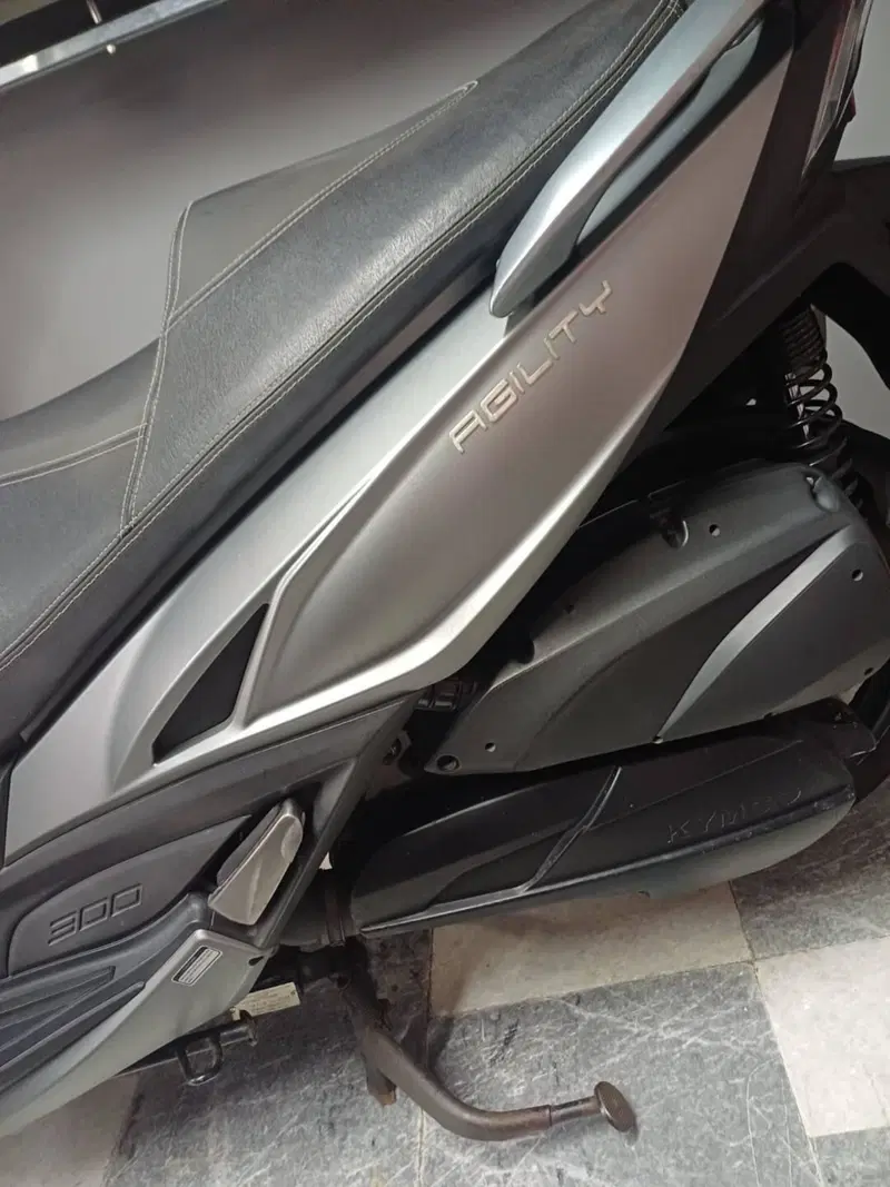 Kymco Agility 300 + (2020) (3)