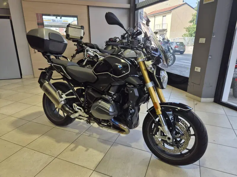Bmw R 1200 R Black Edition (2017 - 18) (3)