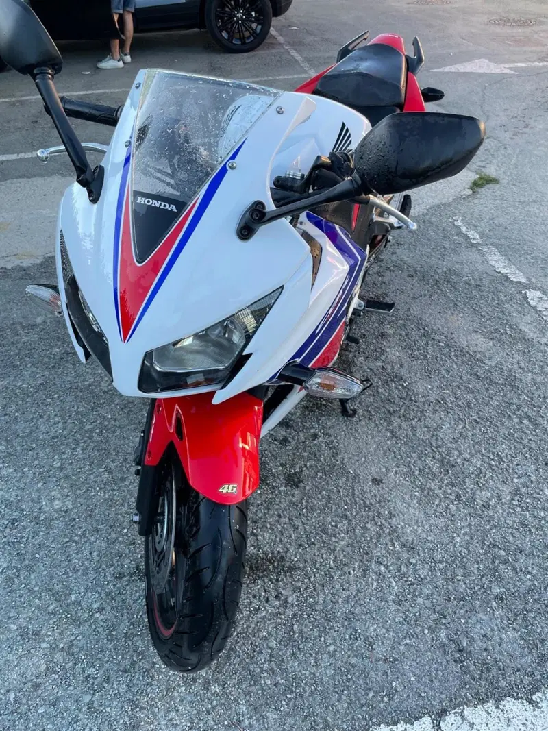 Honda CBR 300 R ABS (2014 - 17) (2)