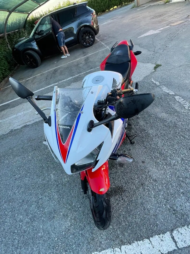Honda CBR 300 R ABS (2014 - 17) (7)