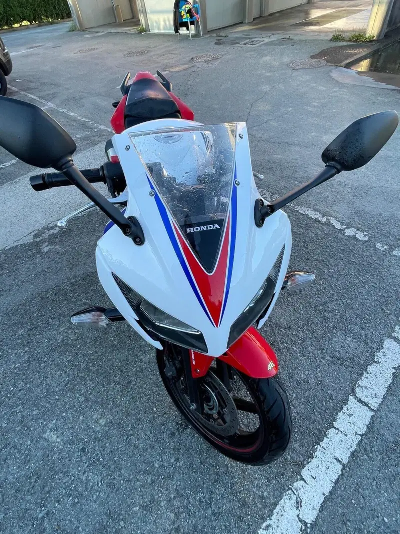 Honda CBR 300 R ABS (2014 - 17) (8)