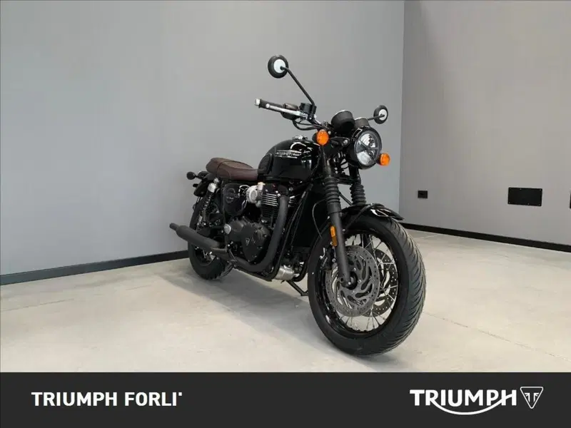 Triumph Bonneville T120 Black (2026) (2)
