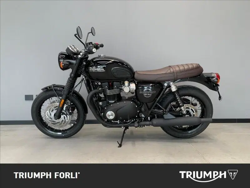 Triumph Bonneville T120 Black (2026) (4)