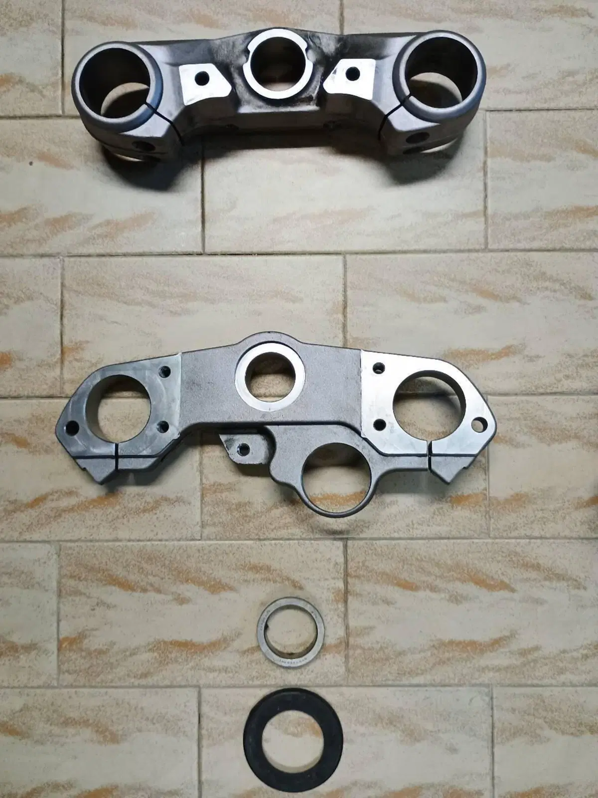 PARTI STERZO-MANUBRIO MOTO GUZZI 1200 SPORT-BREVA (2)