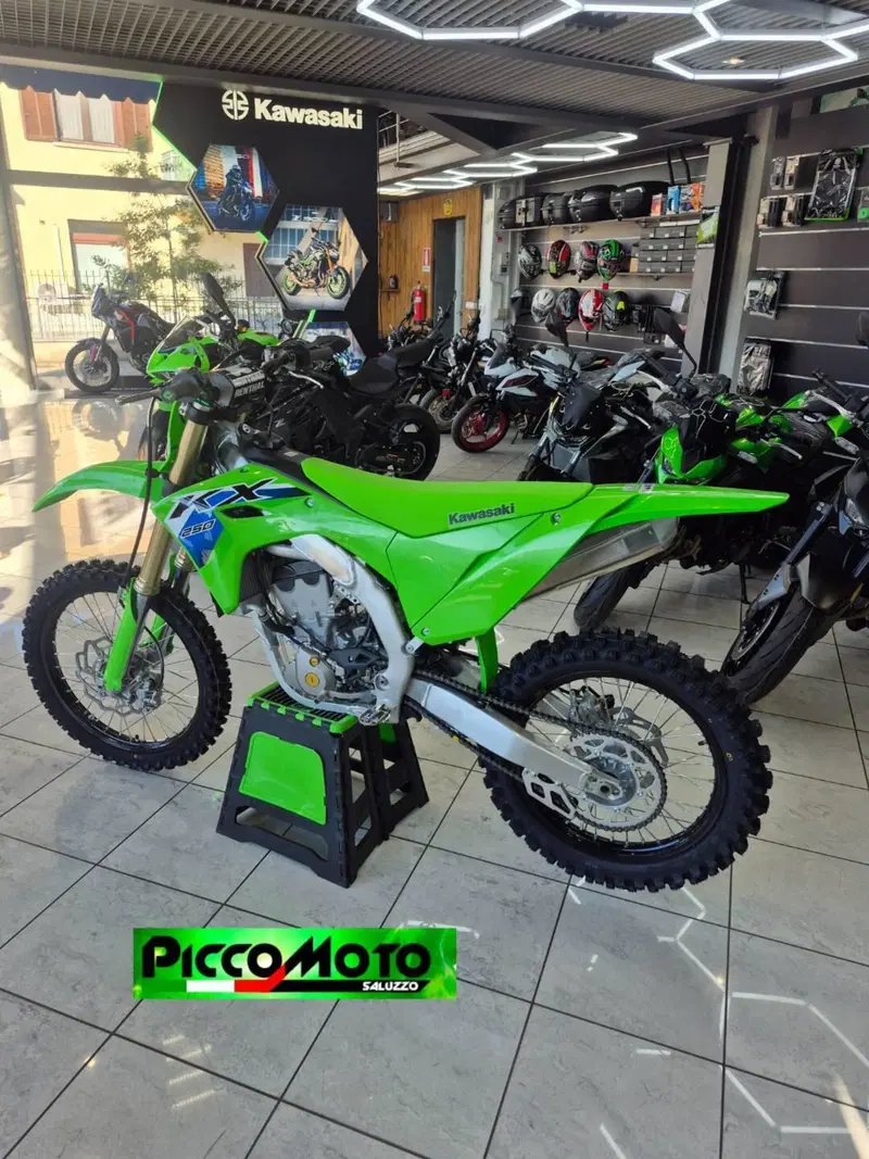 Kawasaki KX 250 (2026) (6)