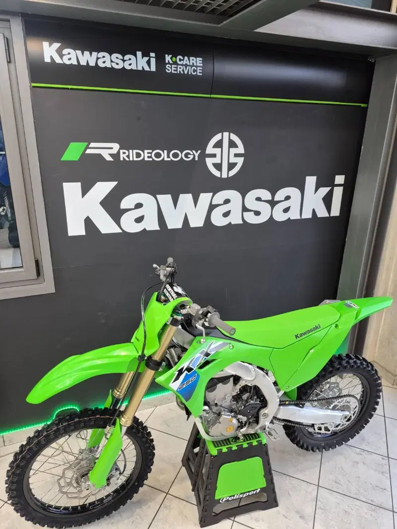 Kawasaki KX 250 (2026) (14)