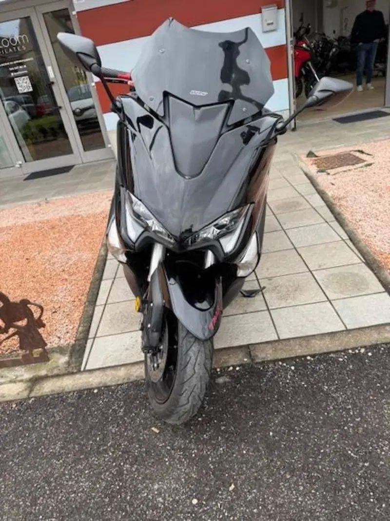 Yamaha T-Max 530 SX (2017 - 19) (3)