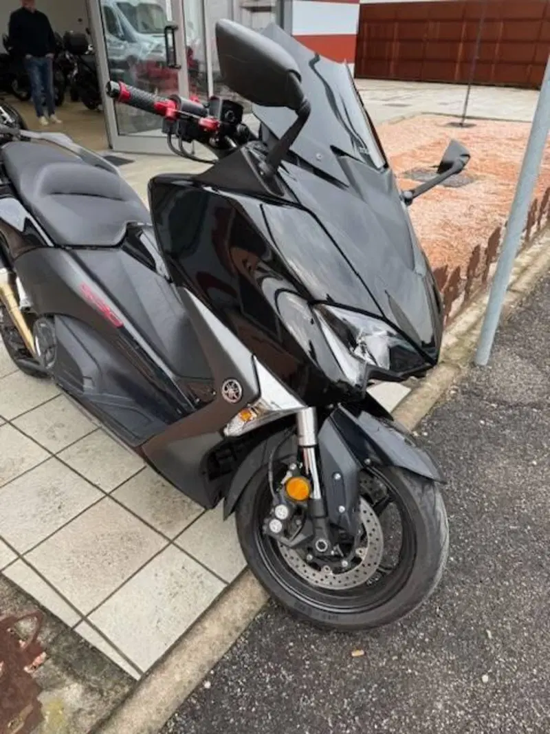 Yamaha T-Max 530 SX (2017 - 19) (4)