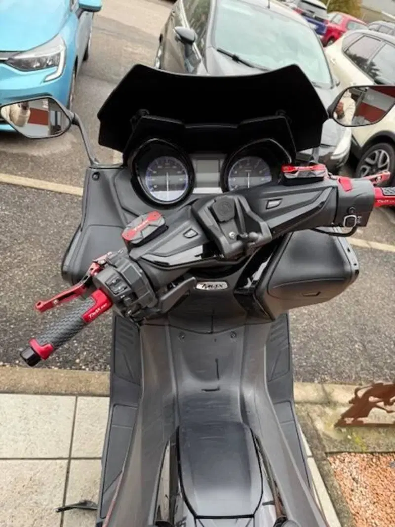 Yamaha T-Max 530 SX (2017 - 19) (7)