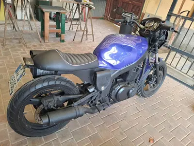 Suzuki GS 500 (2001 - 06) usata
